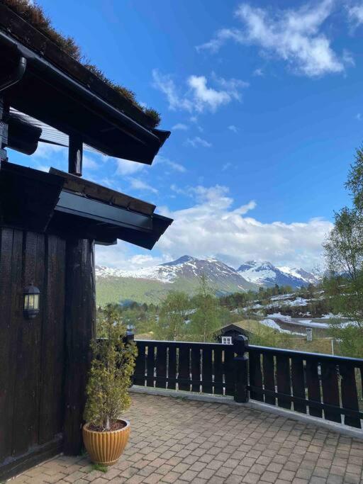 Roalden Mountain Lodge Странда Экстерьер фото