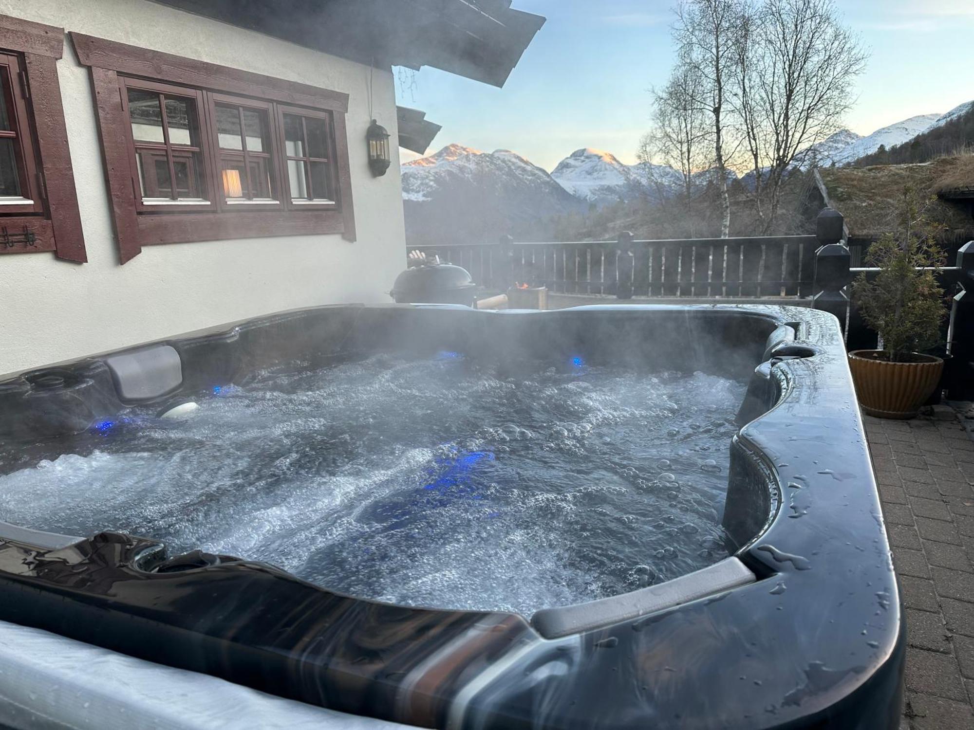 Roalden Mountain Lodge Странда Экстерьер фото
